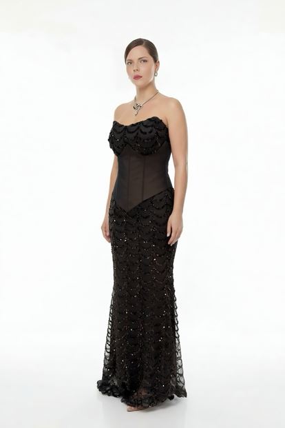 فستان سهرة بني اللون بتصميم الكورسيه مزين بالترتر، مقاسات كبيرة